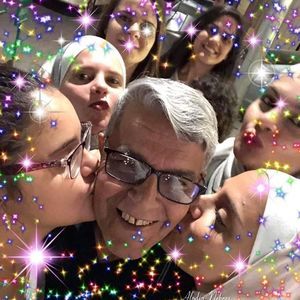 Meet your Posher, Enas